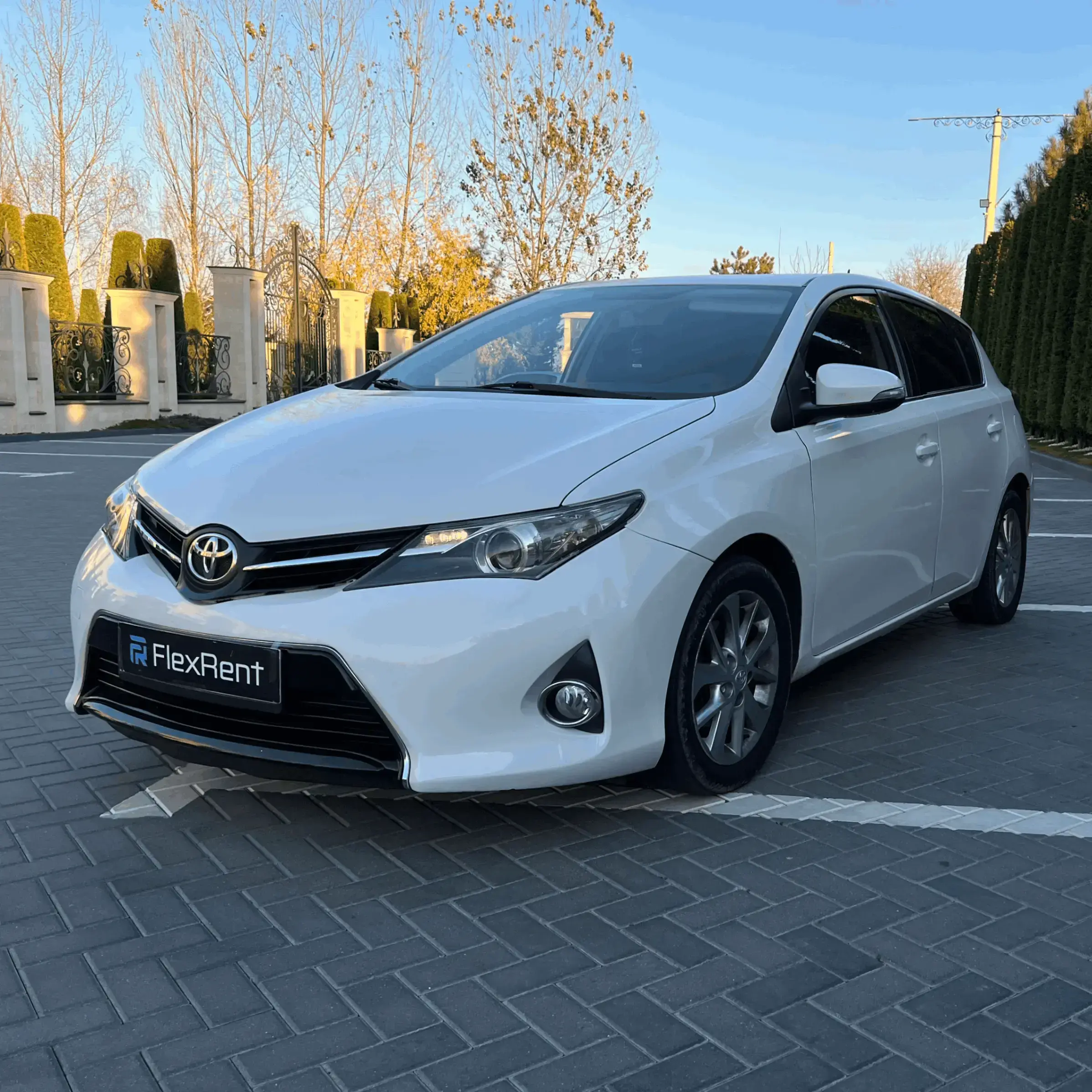 Chirie Toyota Auris