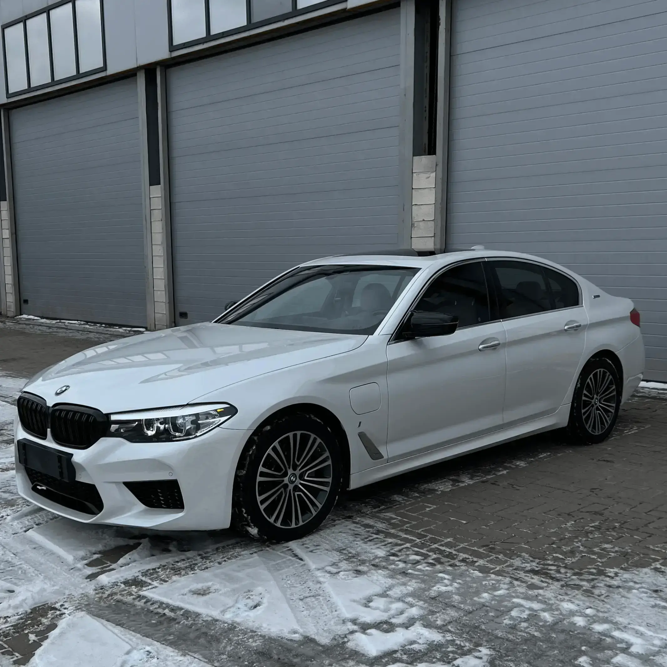 Chirie BMW 530e G30
